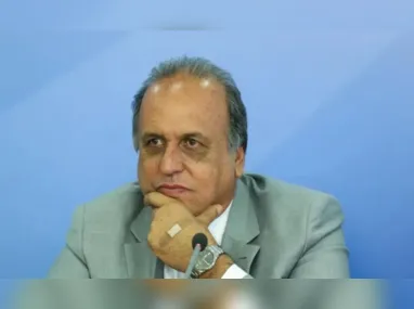 Pezão estava com o registro de candidatura sub judice, aguardando decisão da Justiça Eleitoral