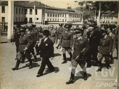 Veterano da Segunda Guerra cumprimentou o prefeito Capitão Nelson