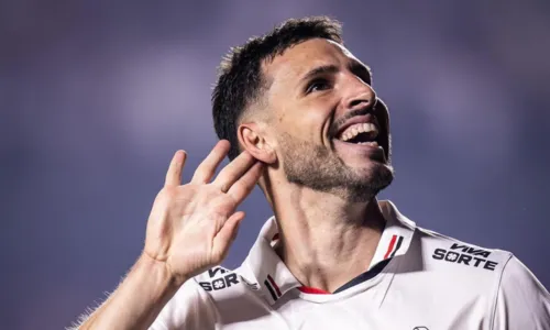 Apesar da seca de gols, argentino é o melhor marcador do São Paulo