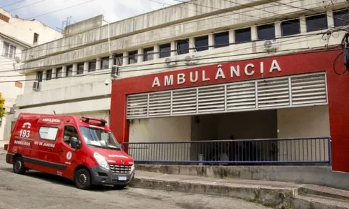 Menino foi levado em estado grave ao Hospital Municipal Getúlio Vargas, na Penha