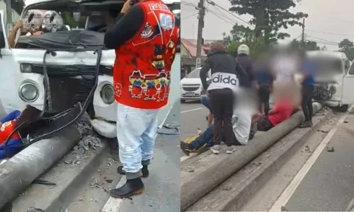 No local do acidente, o poste ficou totalmente destruído