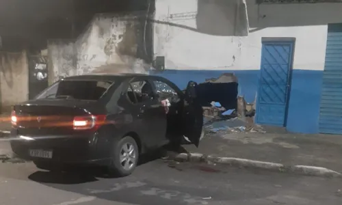 Imagem ilustrativa da imagem Motorista de app é morto a tiros dentro de carro no Rio