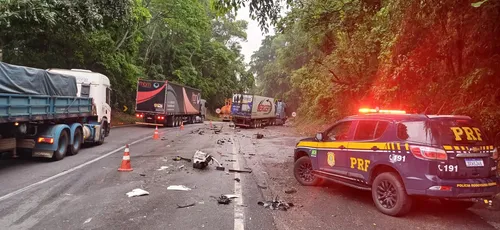 A Polícia Rodoviária Federal (PRF) atua na ocorrência