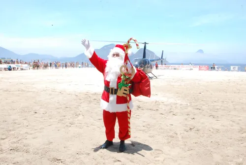 Papai Noel aterrissará na areia de Icaraí pelo terceiro ano seguido