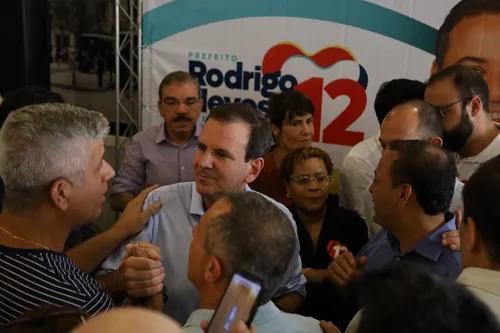 Eduardo Paes participou de evento no Solar do Jambeiro