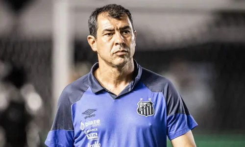 Carille estava no Santos e chega com contrato de um ano