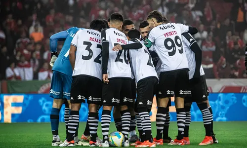 No primeiro turno, o Vasco venceu o Colorado por 2 a 1, no Beira-Rio