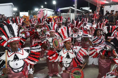 Construção da maior festa popular de Niterói foi discutida em reunião