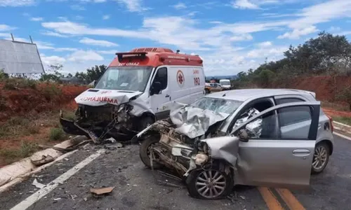 As vítimas que faleceram foram o motorista e passageiro do carro