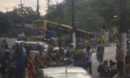 Corpo de Bombeiros e Samu atuaram no atendimento aos feridos