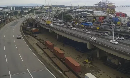 Motociclista foi levado para o Hospital Estadual Azevedo Lima