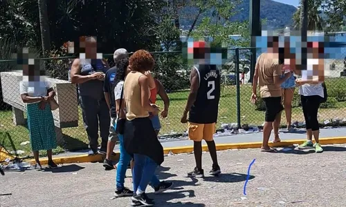 Uma das cenas pode ser observada na entrada do Clube Naval, em Charitas