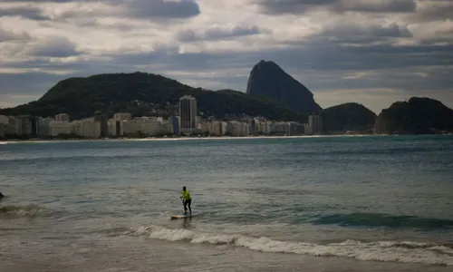 São esperadas pancadas de chuva e trovoadas isoladas na capital fluminense