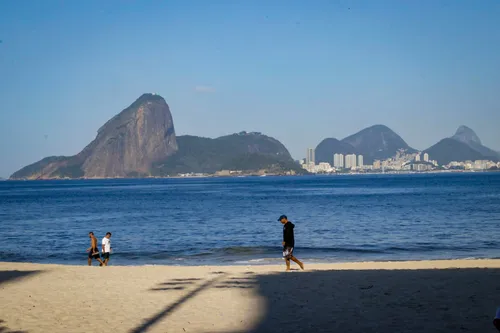 Quem pretende aproveitar o fim de semana ao ar livre deve estar atento às variações do clima