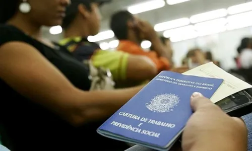 Além de registro em carteira, a empresa oferece benefícios