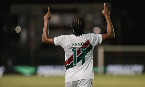 Keno completou sua centésima partida pelo Tricolor neste domingo