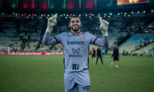 Lucas Arcanjo se destacou com a camisa do Vitória nesta temporada