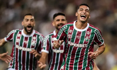 Cada time marcou um gol contra no primeiro tempo