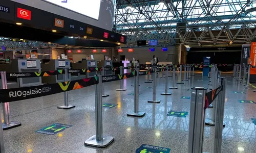 O homem abordou a vítima no Aeroporto Internacional do Rio, na Ilha do Governador