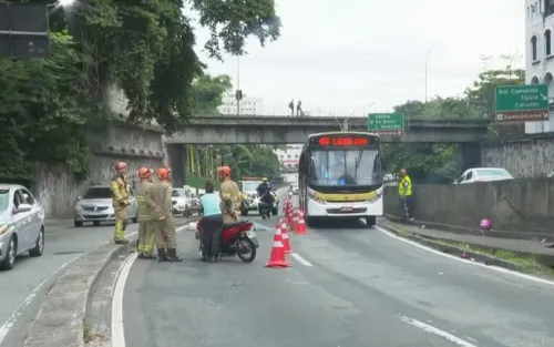 A mulhe foi socorrida pelo Corpo de Bombeiros