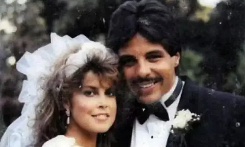 Cirurgião e a esposa estavam casados desde 1990