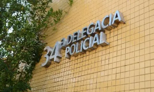 Mulher foi levada para a 34ª DP (Bangu), onde permanece presa