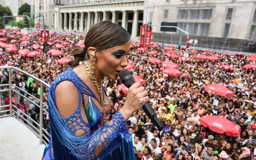 De sexta até domingo tem dezenas de blocos no Rio e Niterói