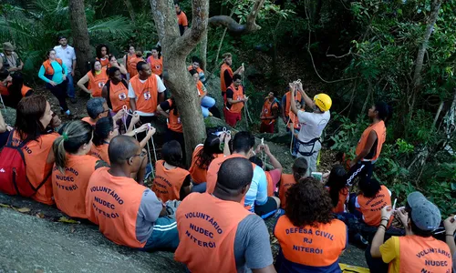 Niterói conta com 153 Núcleos de Defesa Civil (NUDECs) e mais de 3 mil voluntários treinados, que atuam em 54 comunidades.