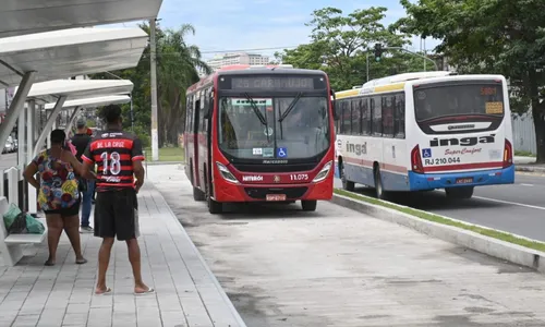 As estações substituem antigos pontos de ônibus na Avenida Visconde do Rio Branco