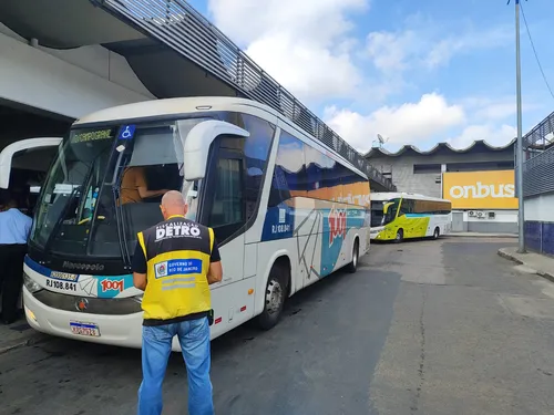 As fiscalizações ocorreram simultaneamente em diversos terminais rodoviários do Rio