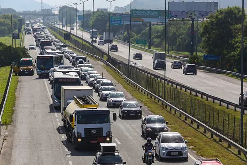 Trânsito está lento por conta do problema