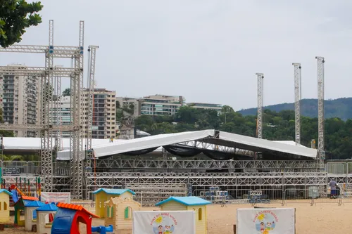 Milhares de pessoas são esperadas no evento