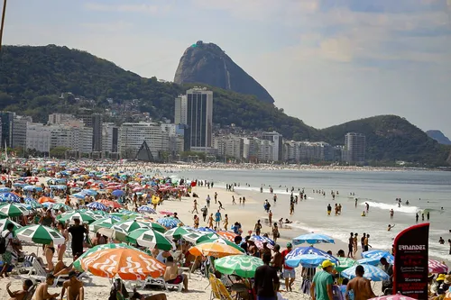 Apesar do sol intenso ao longo da semana, há previsão de chuva