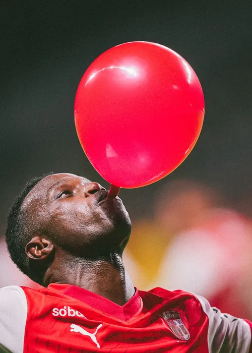 Benfica fechou a contratação de Bruma por 6 milhões de euros