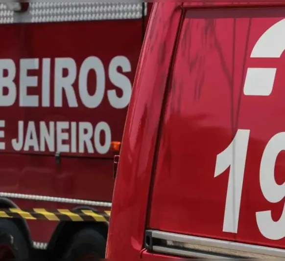 Acidente com feridos na RJ-104; trânsito lento entre SG e Niterói