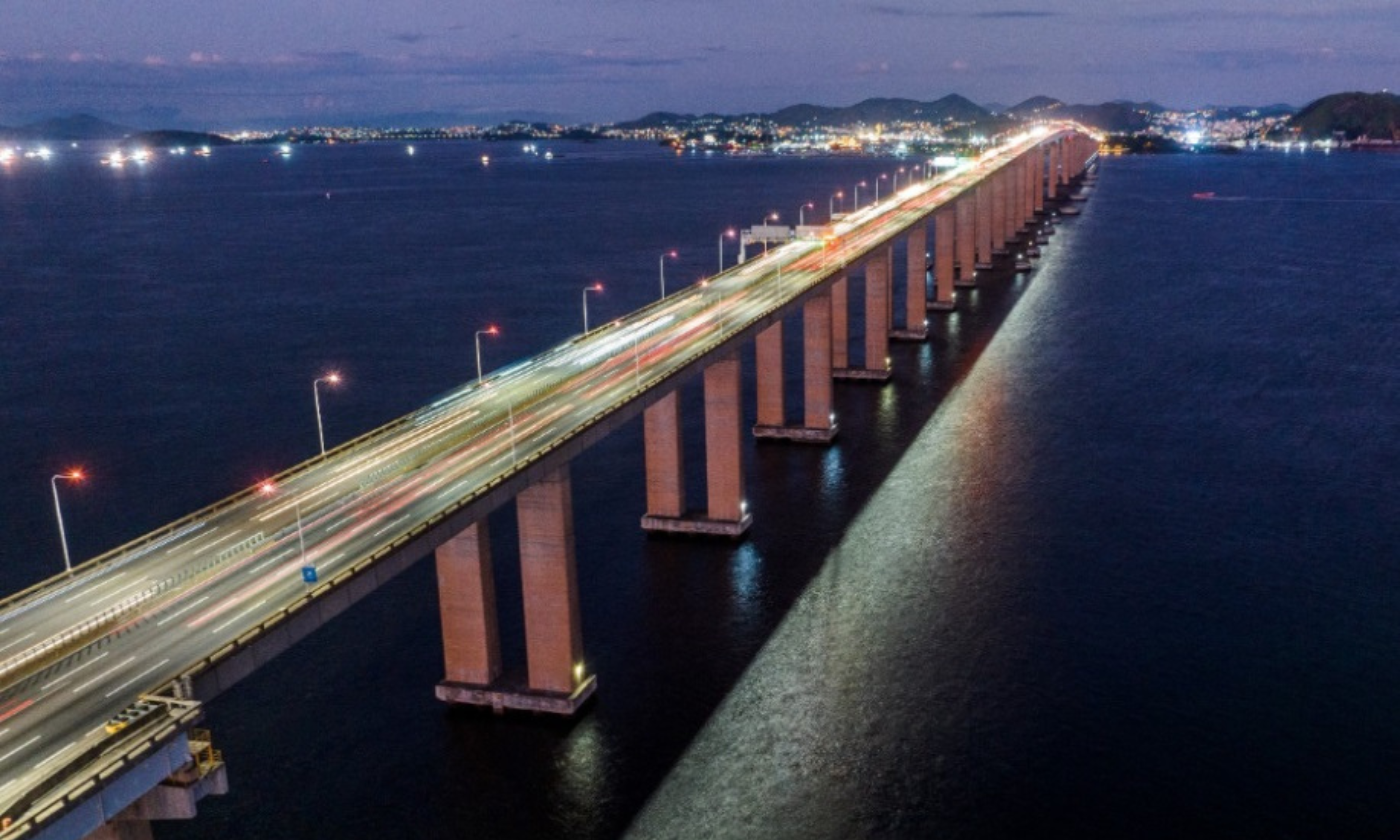 Exposição gratuita celebra 50 anos da Ponte Rio-Niterói