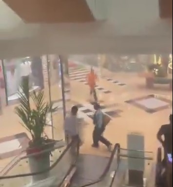 Shopping é evacuado às pressas após princípio de incêndio; vídeo