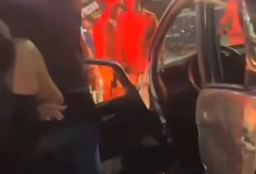 O criminoso estava dirigindo um carro roubado