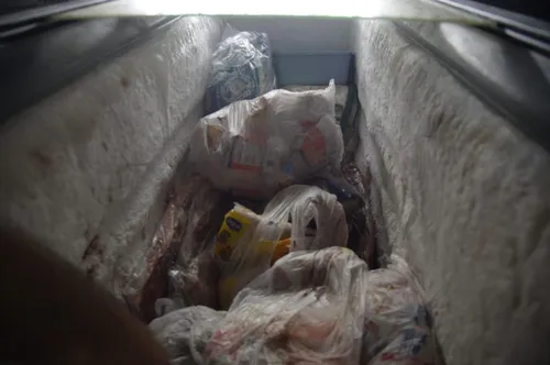 Alimentos estragados foram descartados