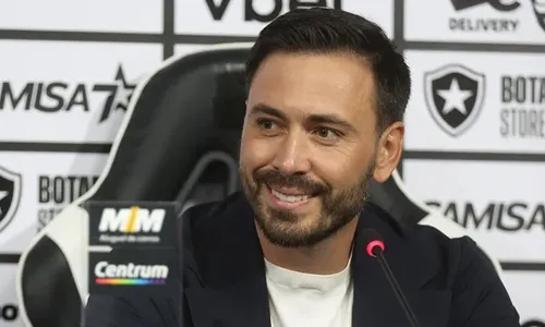 O Alvinegro agradeceu o empenho e a dedicação do treinador durante o período em que esteve à frente do time