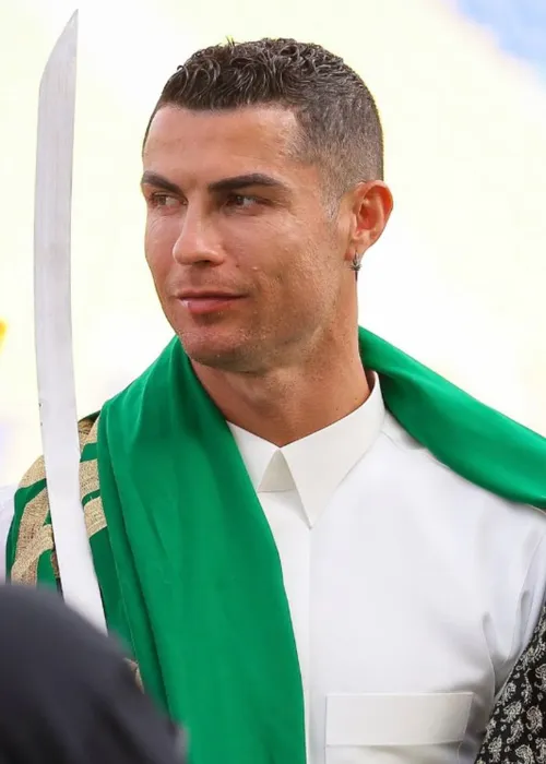 Cristiano Ronaldo tem contrato com o Al-Nassr até 30 de junho