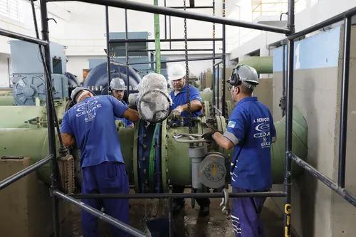 A operação conta com o esforço de cerca de 200 profissionais