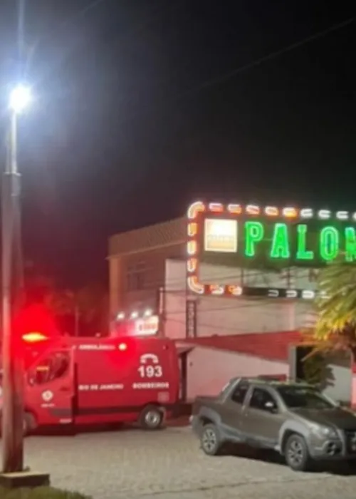 Bombeiros foram acionados após confusão no estabelecimento, no Laranjal