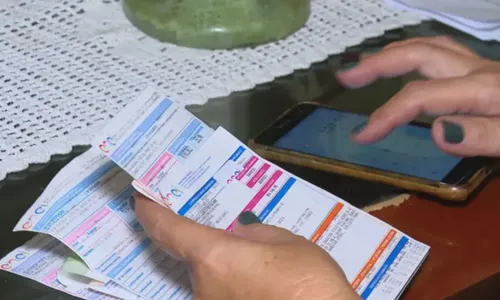 As contas de luz terão adicional de R$ 4,46 para cada 100 quilowatts-hora (kWh)