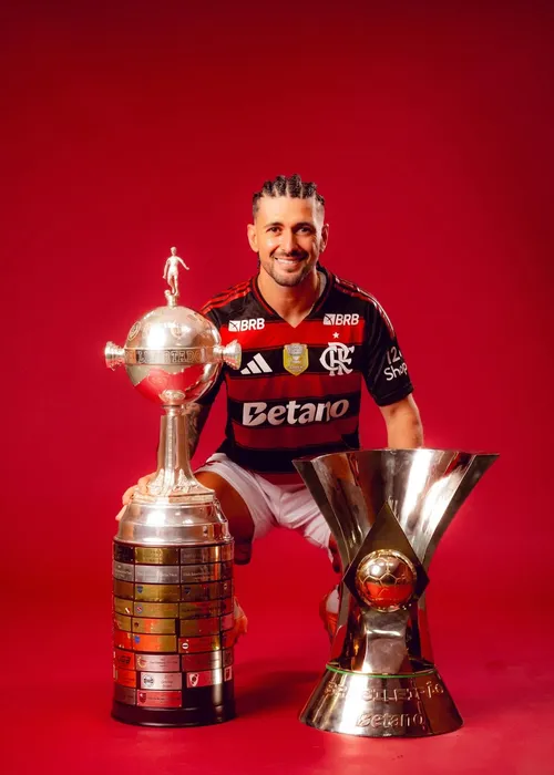 Arrascaeta liderou a lista de premiados