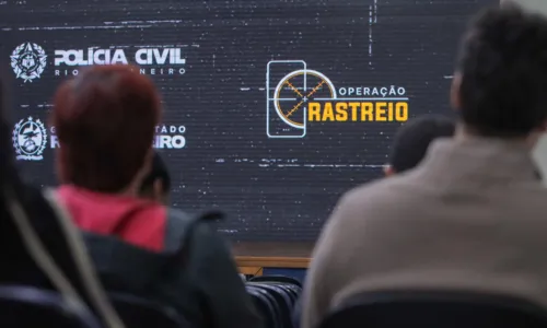 A Polícia comunicou novos usuários de aparelhos roubados que deveriam devolver os dispositivos em até 72 horas