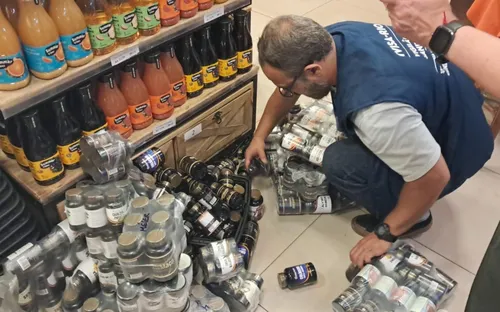 Cinco estabelecimentos foram flagrados com condições sanitárias inadequadas, e um deles acabou sendo parcialmente interditado