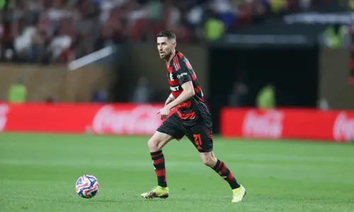 Jorginho foi titular no jogo da noite desta segunda-feira (16)