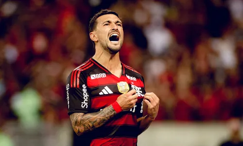 Arrascaeta marcou o primeiro gol do Flamengo na partida
