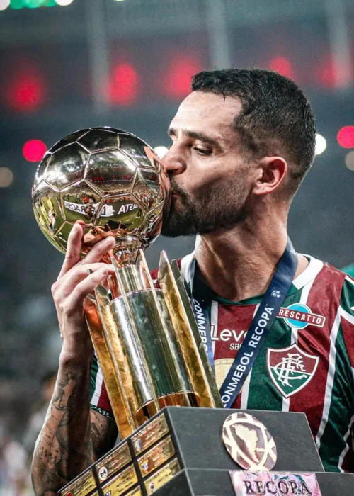 Renato Augusto tinha retornado ao Fluminense 20 anos depois de ter se formado no futsal do clube